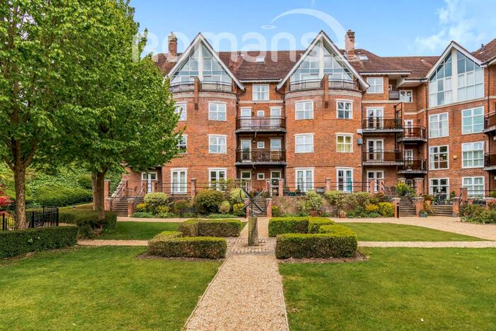 2 Bedroom Apartment To Rent In Hyde, Winchester, SO23