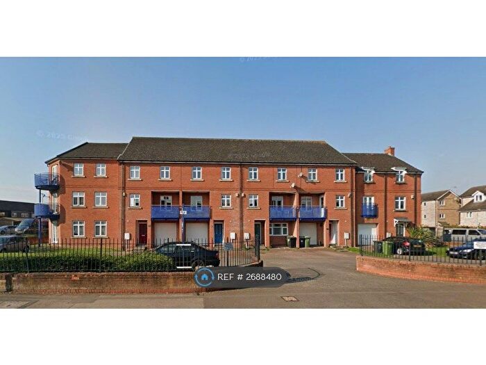 4 Bedroom Terraced House To Rent In Fletton Avenue, Peterborough, PE2