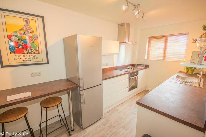 2 Bedroom Flat To Rent In Arbor Court, Heath Road, Haywards Heath, RH16