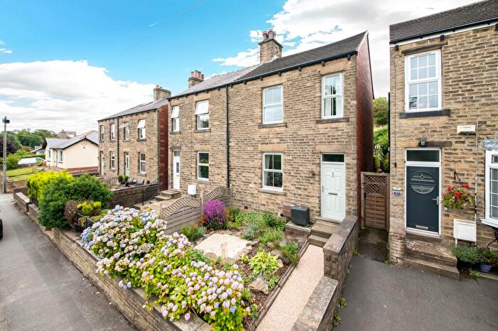 2 Bedroom Semi-Detached House For Sale In Spring Grove, Clayton West, HD8