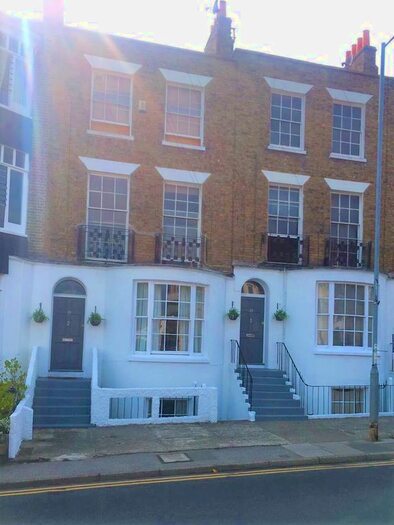 Studio To Rent In Nelson Place, Broadstairs, CT10