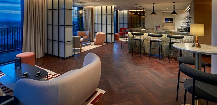 3 Bedroom Flat For Sale In Palmer Road, London, SW11