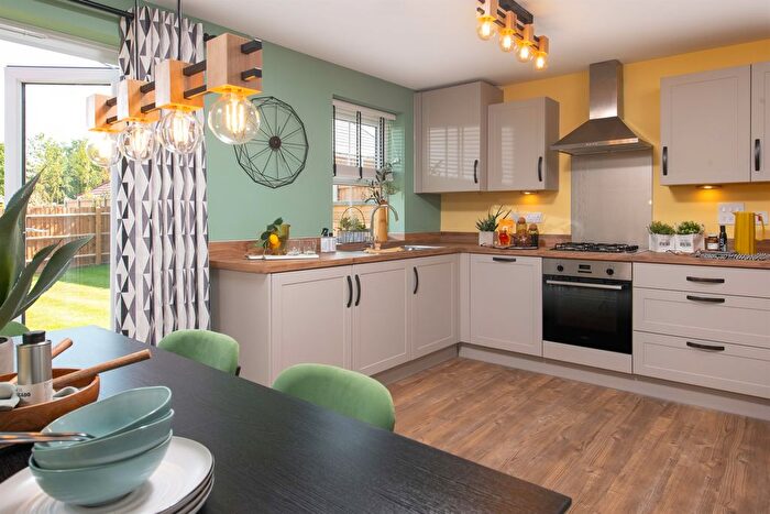 3 Bedroom Terraced House For Sale In Periwinkle Close, Ipswich, IP1