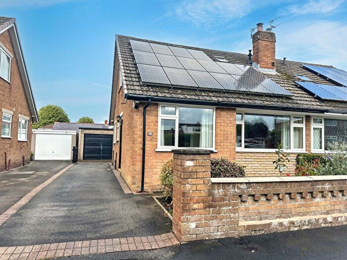 3 Bedroom Semi-Detached Bungalow To Rent In Baylton Drive, Catterall, PR3
