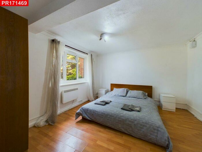 1 Bedroom Flat To Rent In Hill Rise, Slough, &#; Bedroom Period, SL3