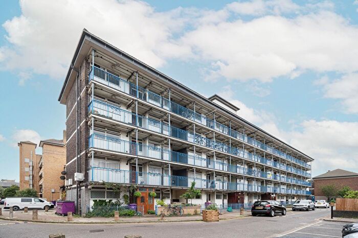 1 Bedroom Flat To Rent In Wadeson Street, Tower Hamlets, London, E2