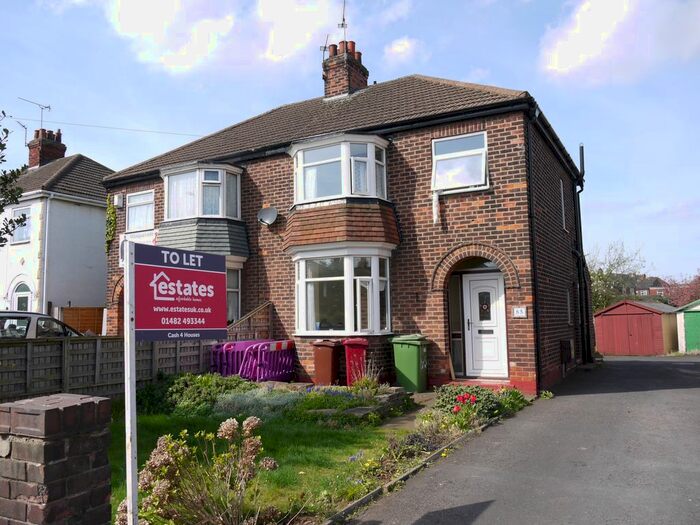 3 Bedroom Semi-Detached House To Rent In Station Road, Scunthorpe, DN15