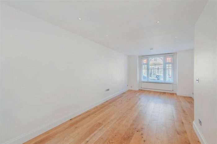 4 Bedroom Terraced House To Rent In Gastein Road, London, W6