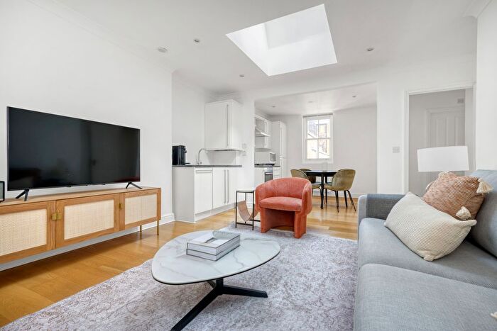 1 Bedroom Flat To Rent In Flat, A Villiers Street, London, WC2N