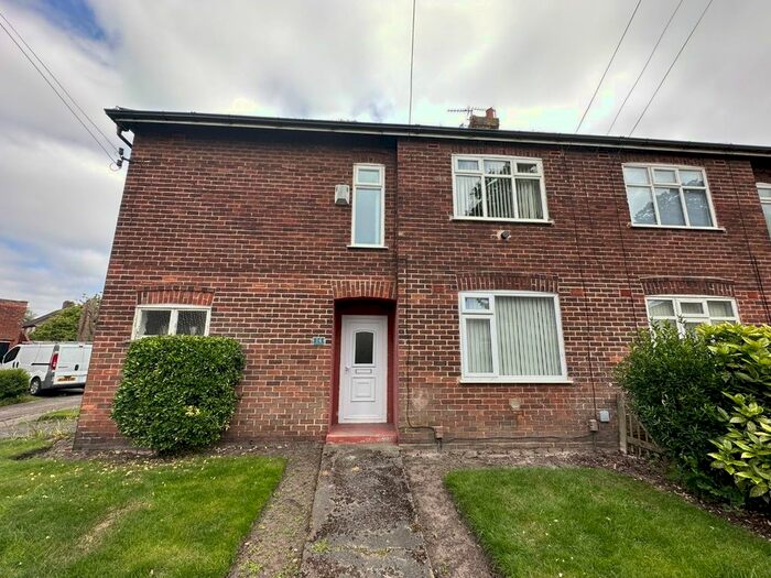 2 Bedroom Flat To Rent In Thirlmere Drive, Liverpool, L21