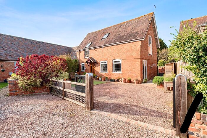 2 Bedroom Semi-Detached House For Sale In Throckmorton, Pershore, WR10