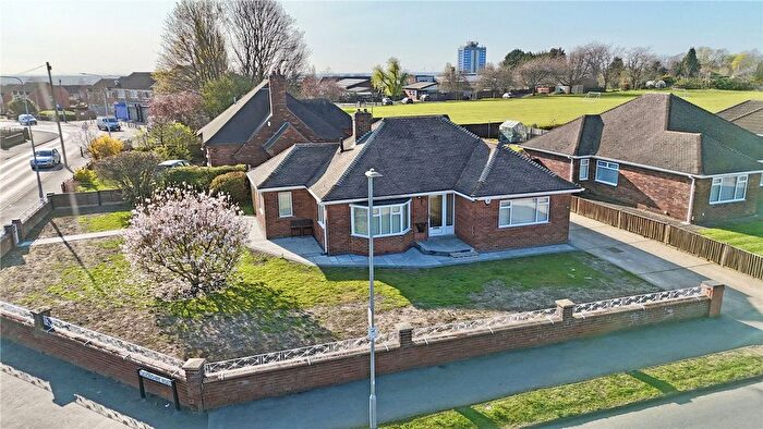 3 Bedroom Detached Bungalow For Sale In Devonshire Road, Scunthorpe, DN17