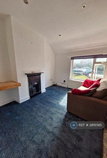 2 Bedroom Flat To Rent In Kimberley Road, Brighton, BN2