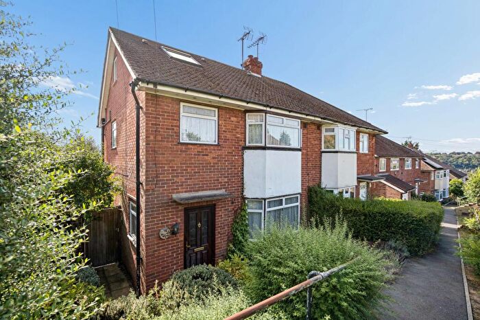 5 Bedroom Semi Detached House For Sale In Hillary Road, High Wycombe, HP13