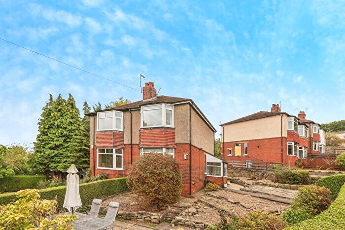 2 Bedroom Semi-Detached House For Sale In Hey Lane, Lowerhouses, Huddersfield, HD5