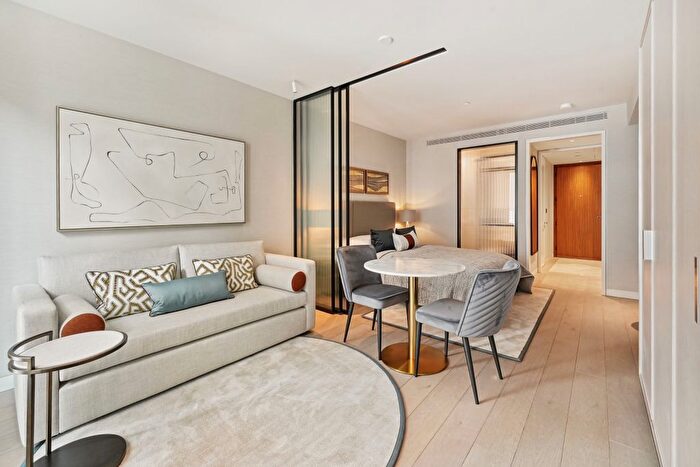 Studio To Rent In Hanover Square, London, W1S