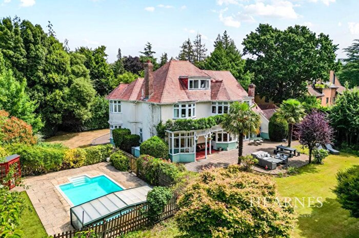 6 Bedroom Detached House For Sale In Talbot Avenue, Talbot Woods, Bournemouth, BH3