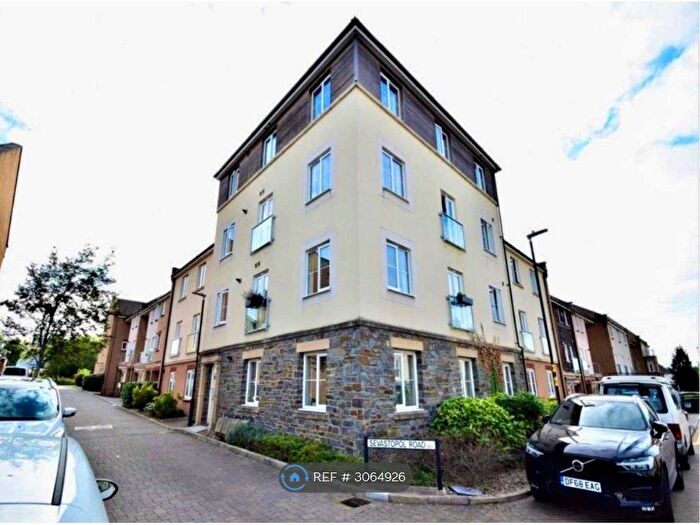 2 Bedroom Flat To Rent In Sevastopol Road, Bristol, BS7