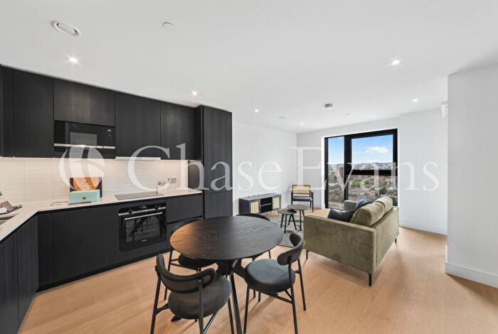 1 Bedroom Apartment To Rent In Hawksbury Heights, Park & Sayer, Elephant And Castle, SE17