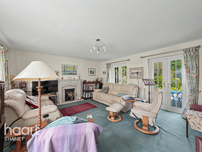 4 Bedroom Detached House For Sale In High Street, Canterbury, CT2