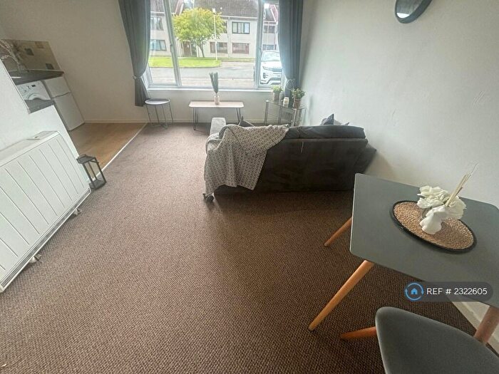 1 Bedroom Flat To Rent In Hilton Court, Inverness, IV2