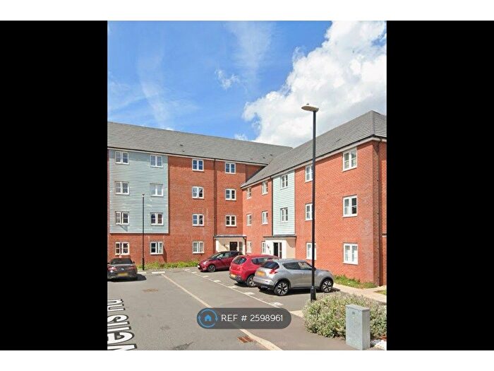2 Bedroom Flat To Rent In Owens Road, Coventry, CV6