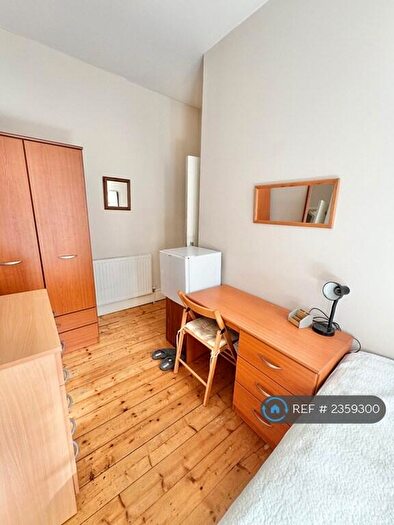 4 Bedroom Flat To Rent In Townhead Terrace, Paisley, PA1