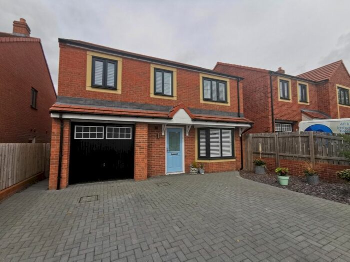 4 Bedroom Detached House To Rent In Darsley Gardens, Benton, Newcastle Upon Tyne, NE12