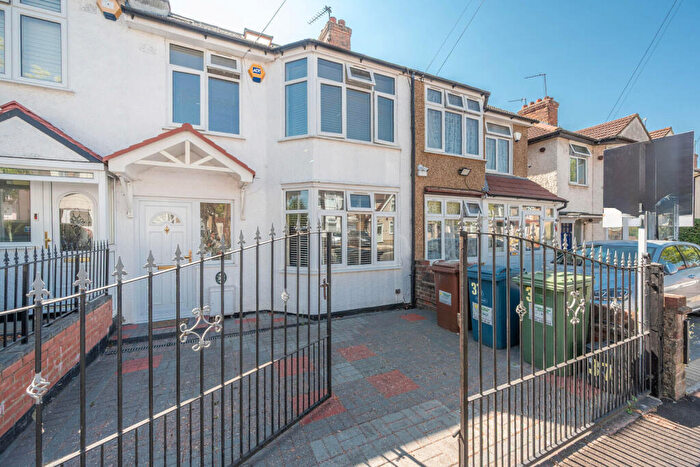 4 Bedroom Terraced House For Sale In Toorack Road, Harrow, HA3
