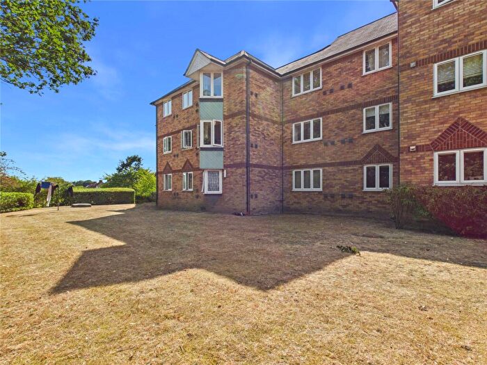 2 Bedroom Apartment For Sale In Grantchester Court, Bignell Croft, Highwoods, Colchester, CO4