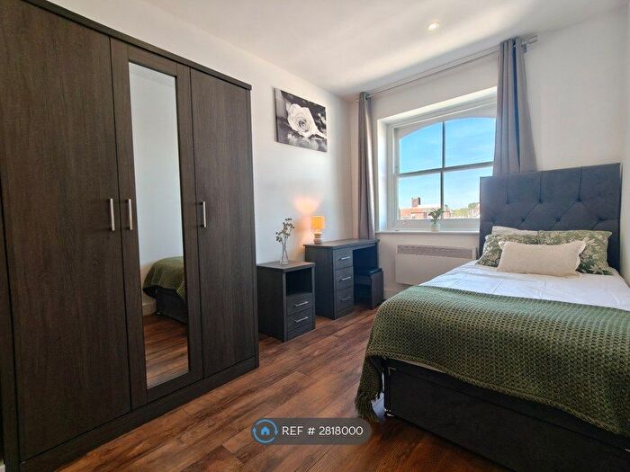 Studio To Rent In The Webberley, Stoke-On-Trent, ST1