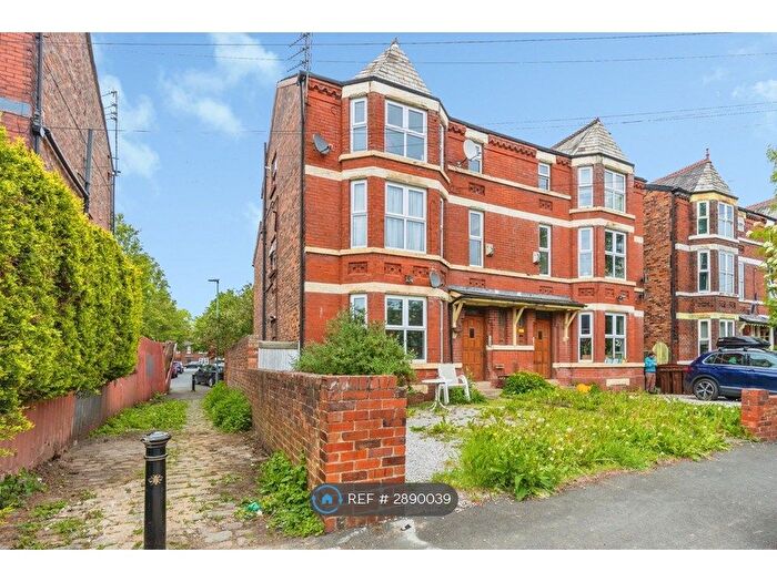 2 Bedroom Flat To Rent In Manley Road, Manchester, M16
