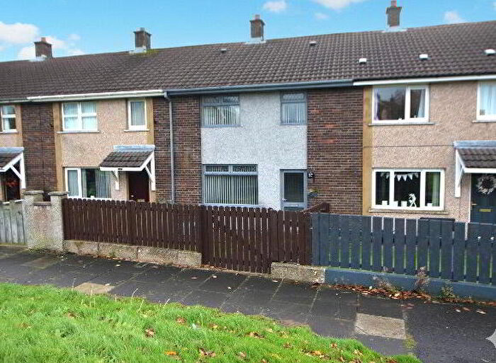 3 Bedroom House For Sale In Carnhill Walk, Carrickfergus, BT38