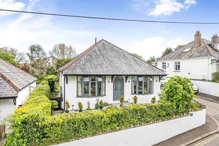 4 Bedroom Bungalow For Sale In Park Place, Wadebridge, PL27