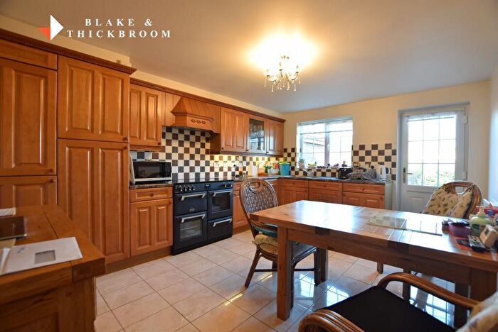 3 Bedroom Detached Bungalow For Sale In Saxmundham Way, Clacton-on-Sea, CO16