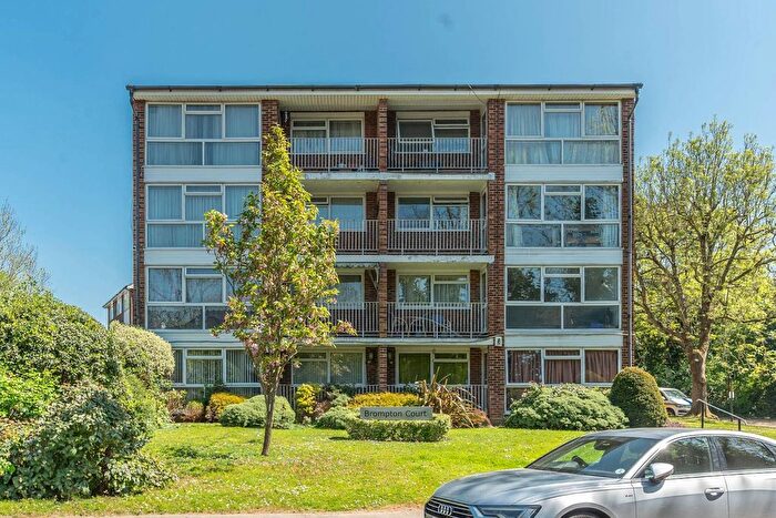 2 Bedroom Flat To Rent In Aran Drive, Stanmore, HA7