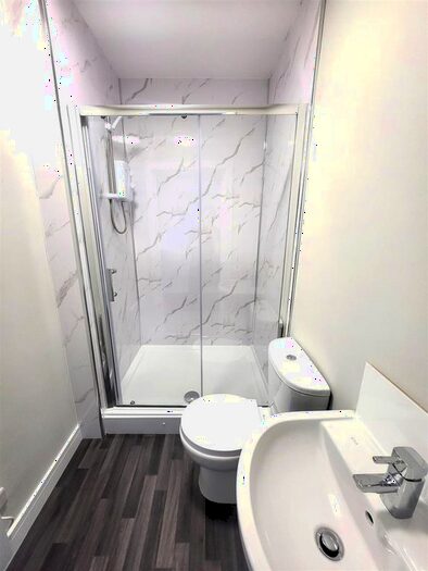 Studio To Rent In Compton Road, Wolverhampton, WV3