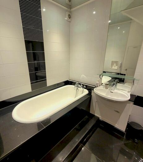 1 Bedroom Studio To Rent In The Drive, Hove, BN3