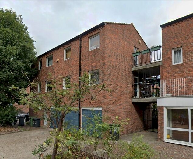 2 Bedroom Flat To Rent In Mary Ann Gardens, London, SE8