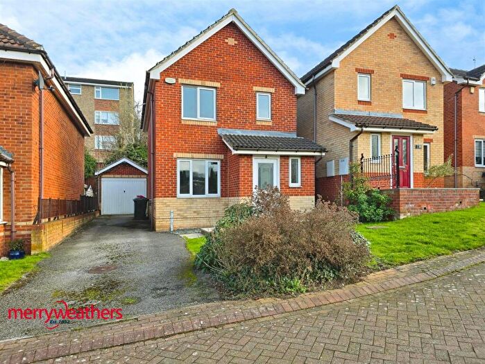 3 Bedroom Detached House To Rent In Norrels DriveBroom ValleyRotherham, S60