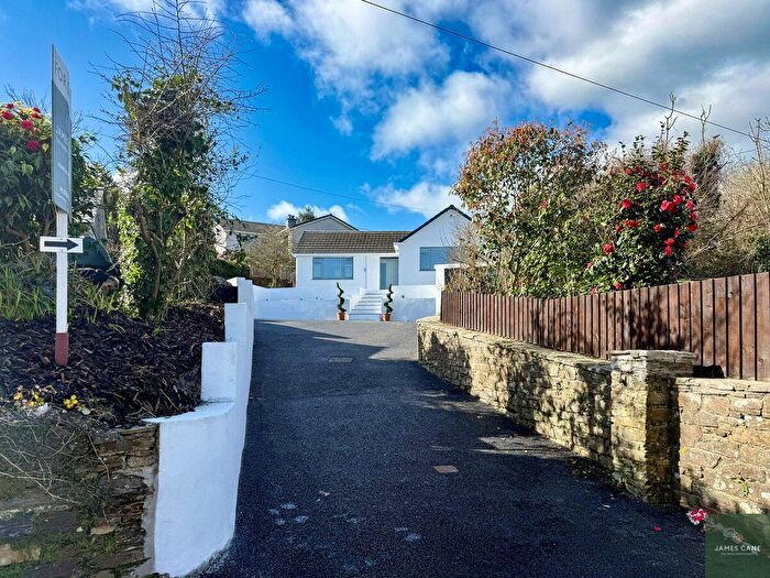 3 Bedroom Detached Bungalow For Sale In New Road, Stithians, TR3