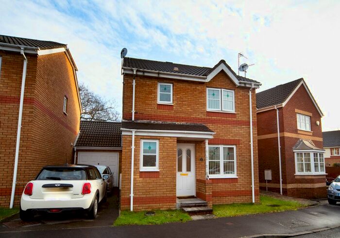 3 Bedroom Link Detached House To Rent In Clos Y Hebog, Thornhill, Cardiff, CF14