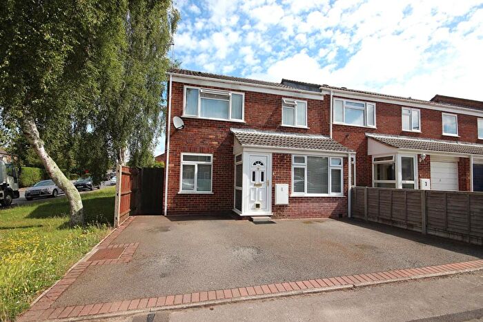 4 Bedroom End Of Terrace House For Sale In Coventry Close, Corfe Mullen, Wimborne, Dorset, BH21