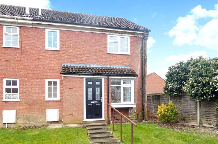 1 Bedroom House To Rent In Bowmans Way, Dunstable, Bedfordshire, LU6