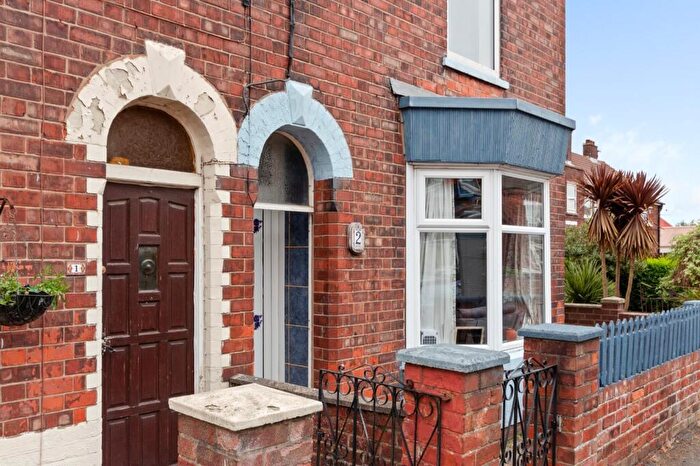 3 Bedroom Semi-Detached House For Sale In Carlton Villas, Barrow Road, New Holland, Barrow Upon Humber, DN19