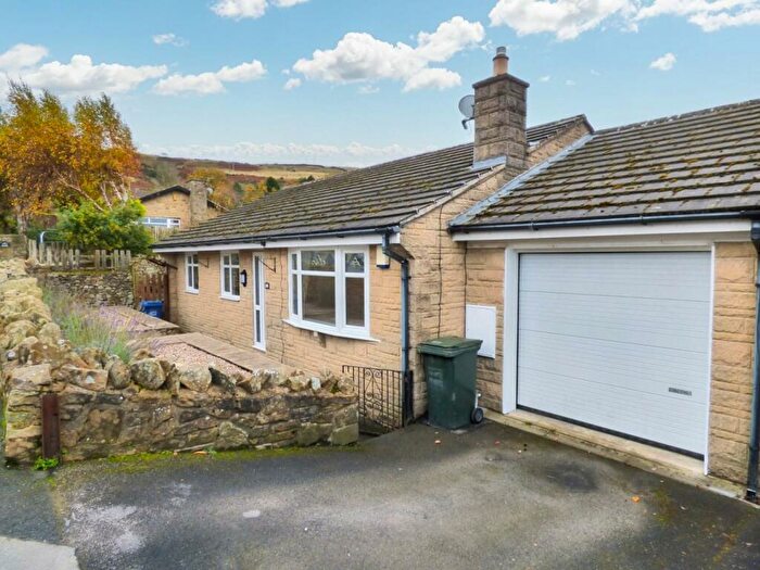 3 Bedroom Bungalow To Rent In Shortbank Road, Skipton, BD23