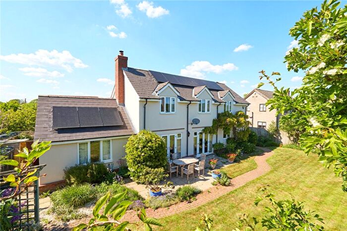 4 Bedroom Detached House For Sale In Spicers Close, West Wratting, Cambridge, CB21