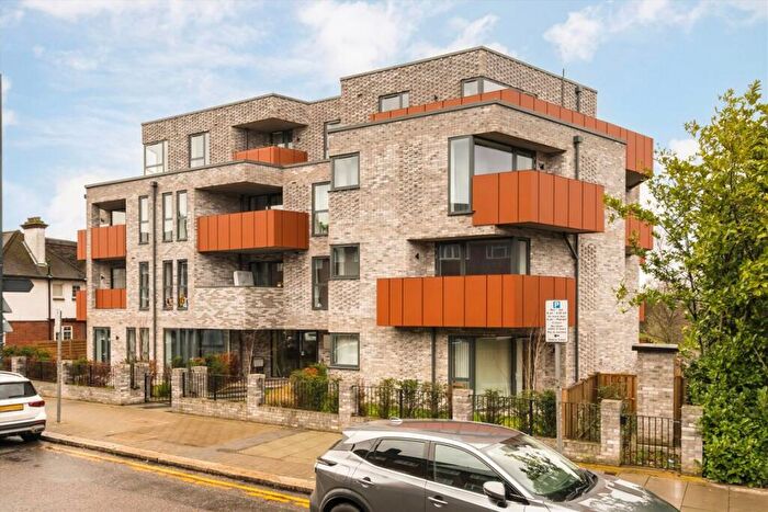 1 Bedroom Flat To Rent In Preston Road, Harrow, HA3