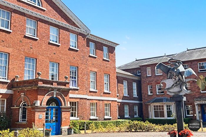 2 Bedroom Apartment For Sale In Wye Way, Hereford, HR1