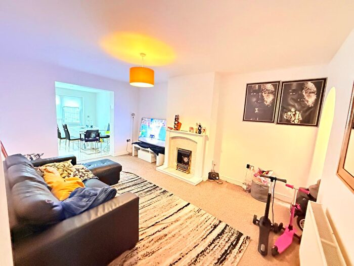 3 Bedroom Terraced House To Rent In Greenwood Avenue, Dagenham, RM10